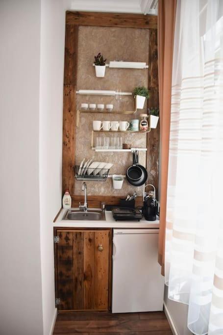 Apartment In Belgrade With Small Parking Space Exteriör bild