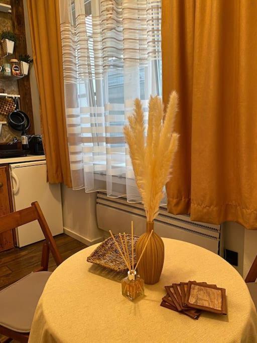 Apartment In Belgrade With Small Parking Space Exteriör bild