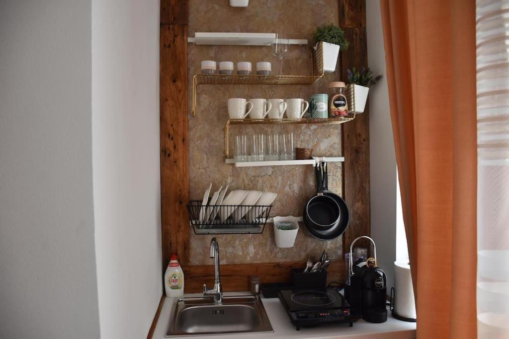 Apartment In Belgrade With Small Parking Space Exteriör bild